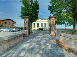 Resilienza, hotel v destinaci Mira