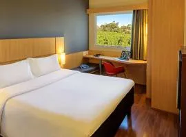 ibis Piracicaba