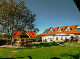 Winzerhof Strablegg, farm stay in Großklein