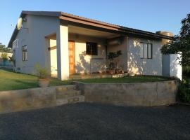 Umsinsi Cottage, hotel cerca de Hluhluwe Airport - HLW, 