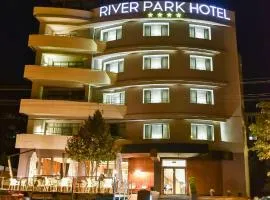 Hotel River Park