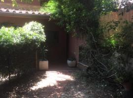 La Casa di Ornella, hotel u blizini znamenitosti 'Bolnica Sant'Andrea' u Rimu