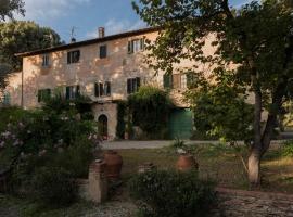 Villa di Campagna Santa Giulia – gospodarstwo wiejskie w mieście Follonica