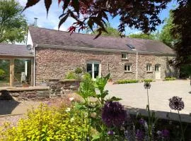 Dan y Graig Barn, Carmarthen