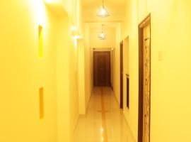 Grand Suites Srirangam, hotel blizu aerodroma Međunarodni aerodrom Tiruchirappalli - TRZ, Tiručirapali