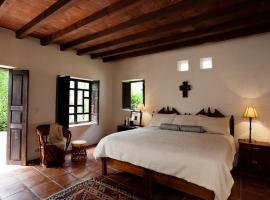 Hotel Secreto, hotel v destinaci Pozos