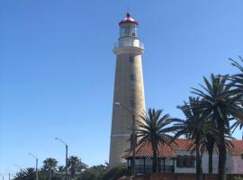 Apartamento 4 Mares - El Faro, hotell nära Punta del Estes fyr, Punta del Este