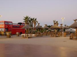 Mobil home au castellas marseillan, glamping site in Sète