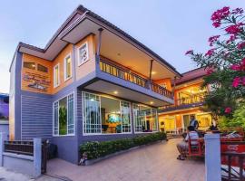 The Harbor Front เกาะล้าน, three-star hotel in Ko Larn