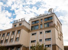 Grand Opera Hotel, hotel en Almaty