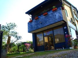 YOJA B&B, hotel con pileta en Puli