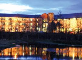 Kiltimagh Park Hotel, hotel near Station Master's Exhibition Centre and Sculpture Park, Kiltimagh