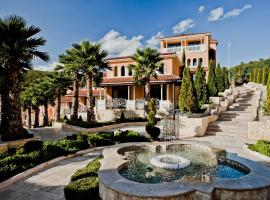 Villas Elenite Premium - Ultra All Inclusive & Aqua Park, hotel in Elenite