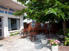 Le Pavillon Bleu Hotel Restaurant, hotel in Royan
