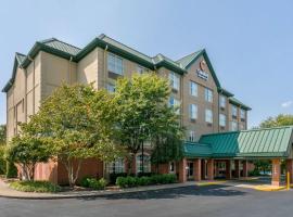 Comfort Inn & Suites Nashville Franklin Cool Springs, hotell i Franklin
