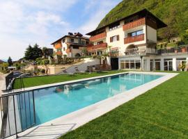 Hotel Römerrast, hotel in Caldaro