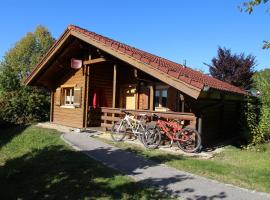 Romantikhütten 1 & 24, hotel v destinaci Stamsried