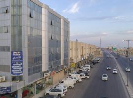 العييري للشقق المخدومة القصيم 4, hotel in Buraydah