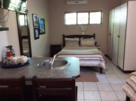 Citrusdal Guest Rooms, holiday rental in Citrusdal