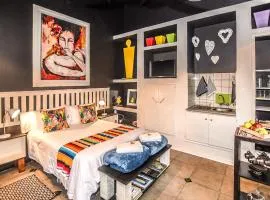 Hello Sunshine Self Catering Studio Apartments