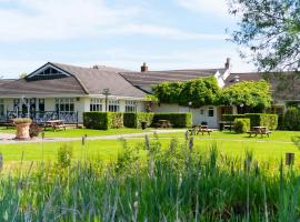 Holt Lodge Hotel, hotel di Wrexham