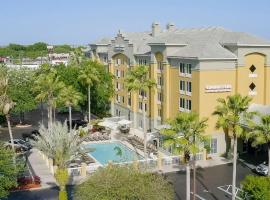 Galleria Palms Orlando - Free Theme Park Shuttles, hotel in Orlando