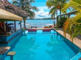 Skully's House, מלון בבוקס דל טורו