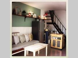 Home for the Holidays, hotel u gradu 'Ko Samed'