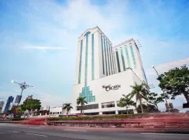 Crystal Crown Hotel JB