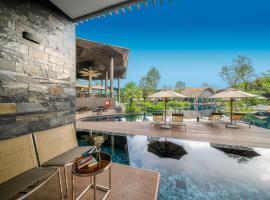 Kalima Resort and Villas Khao Lak - SHA EXTRA PLUS, hotell i nærheten av Tublamu brygge i Khao Lak