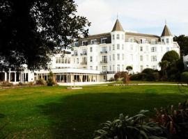 Royal Bath Hotel & Spa Bournemouth, хотел в Борнмът