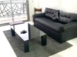 Cosy Apartment in Casablanca with Balcony - 45 m² and Garden