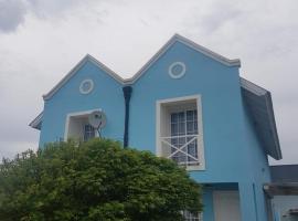 Complejo La Celeste, дом для отпуска в городе Плайяс-Дорадас