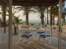 Beachhaus Praia de Chaves, hotel v destinaci Cabeçadas
