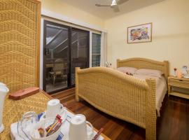 Tufi Resort, hotel a Tufi