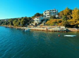 Hotel Lucija****, hotel v destinácii Posedarje