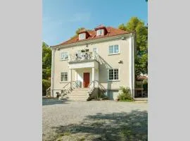 Central beautiful modern accommodation near Stockholm City
