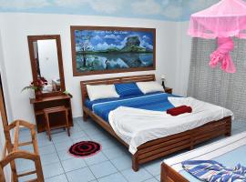 Hotel Happy Tuna, hotel en Hikkaduwa