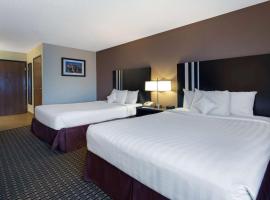 Ramada by Wyndham Glendale Heights/Lombard