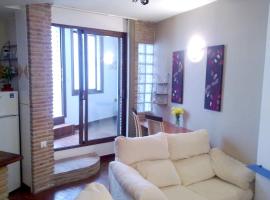 2 bedrooms appartement at Casarabonela，卡薩拉博內拉的飯店