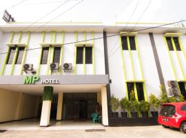 MP Hotel Purwakarta, hotel v destinaci Purwakarta
