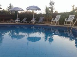 Arilena Holiday Apartments, hotel v destinaci Paphos City