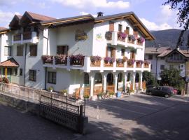 Hotel Al Caminetto, hotel v destinaci Cembra