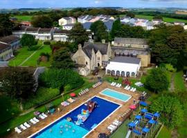 Atlantic Reach Cottages, Newquay 6 miles, 2 Bedrooms, hotell i Newquay