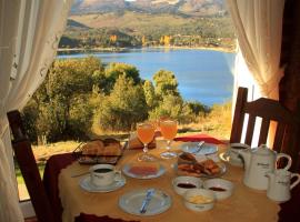 Hosteria Al Paraiso, bed and breakfast v destinaci Villa Pehuenia