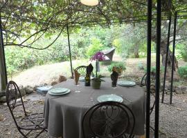 Le Cigalon, cottage in Grasse