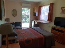 Accommodation@Bourne, apartment in Centurion
