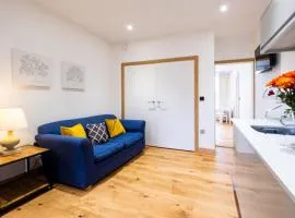 Three Tuns Apartments - Ash