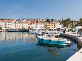 Apartments Mirakul, hotel in Mali Lošinj