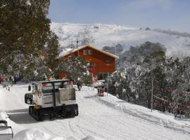 Summit Ridge Alpine Lodge、フォールズ・クリークのホテル